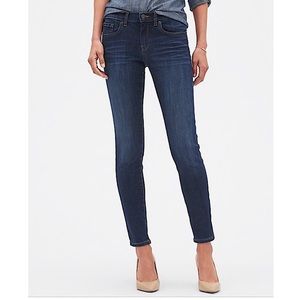 Banana Republic Dark Wash Low Rise Skinny Jeans